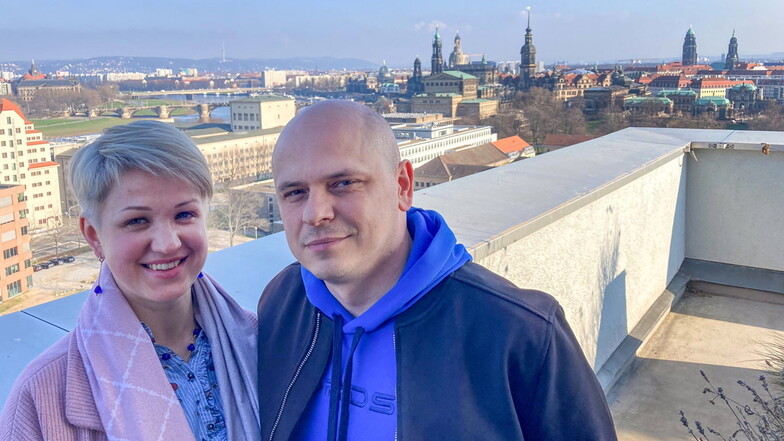 Ekaterina Beljankina und Konstantin Kosow  mussten Russland wegen drohender Repressalien verlassen. Nun versuchen sie sich in Sachsen eine neue Heimat aufzubauen.