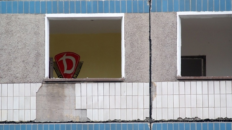 2013: Ein Dynamo-Fan lebte einst im Elfgeschosser Schweitzer-Straße 18/19.