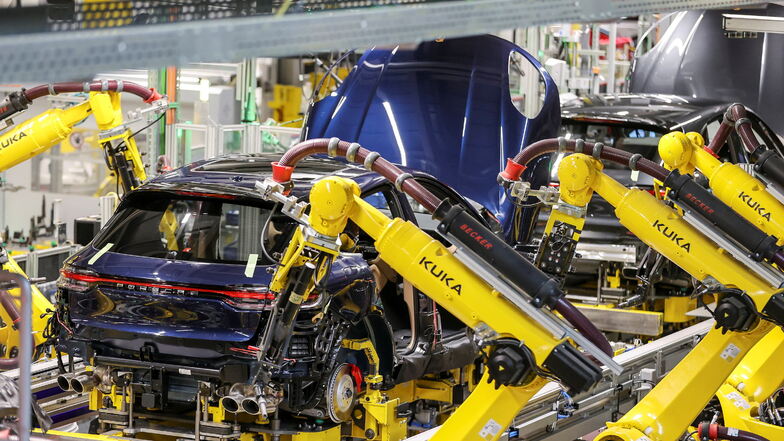 Porsche beginnt 2023 mit der Produktion des E-Macan