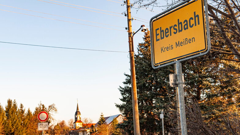 Es geht ab Juli los mit der Breitbanderschließung in der Gemeinde. Die Ortsteile Ermendorf und Reinersdorf sind zuerst dran.