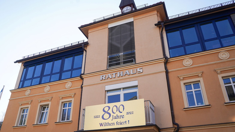 Die Stadtverwaltung von Wilthen hilft der in Seifhennersdorf vor allem im täglichen Buchhaltungsgeschäft.