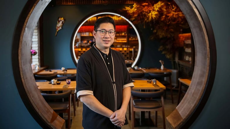 Seit Februar begrüßt das Restaurant Ogimi hungrige Gäste auf der Augsburger Straße. Das Team rund um Xuan Tuan Nguyen bietet dort authentische Gerichte aus Japan und Vietnam in modernen Kreationen an.