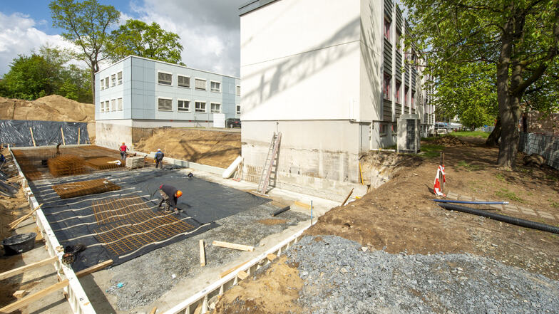 Das Fundament für das neue Gebäude der Schneider Systembau GmbH in Radeburg kann bald gegossen werden.