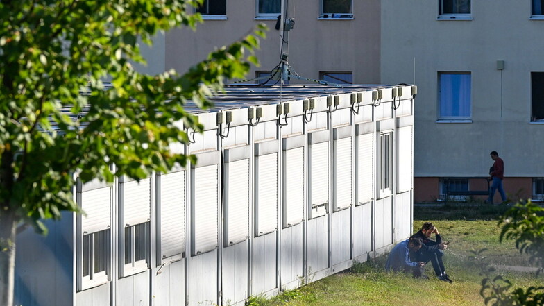 Sollten Asylbewerber im Landkreis Bautzen in Containern wohnen?