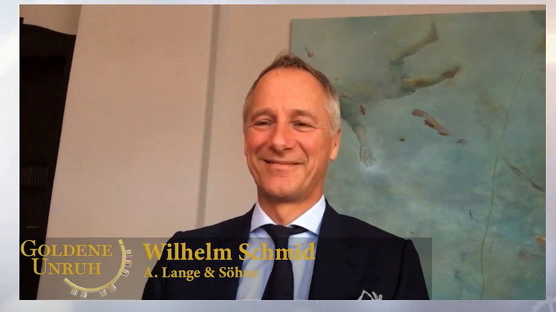 Lange-Geschäftsführer Wilhelm Schmid nahm virtuell an der Verleihung des Uhrenpreises Goldene Unruh teil.