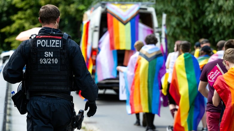 Beim ersten CSD in Bautzen im Juli 2023 hatte die Polizei für die Sicherheit der Teilnehmer gesorgt. Das ist offenbar auch beim zweiten CSD, der am 10. August 2024 stattfindet, nötig.