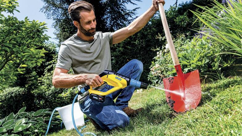 Wer bei der Gartenarbeit Freude haben will, braucht die passenden Werkzeuge.
