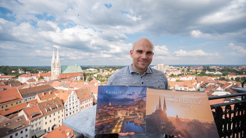 Der Fotograf Felix "Ferpixelt" Leda hat für 2024 erstmals zwei verschiedene Kalender hergestellt. Immer wieder beliebt: "Görlitz bei Nacht". "Rund um die Uhr" vereint Aufnahmen von allen Tageszeiten.