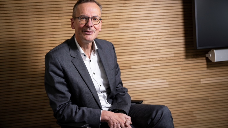 Rainer Striebel ist Vorstandsvorsitzender der AOK Plus.