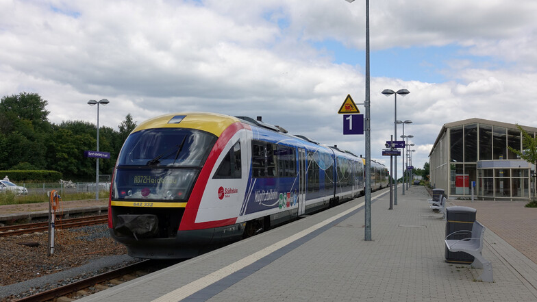 Ein Desiro-Zug der Städtebahn Sachsen. Solche Triebwagenzüge betreibt auch die MRB.