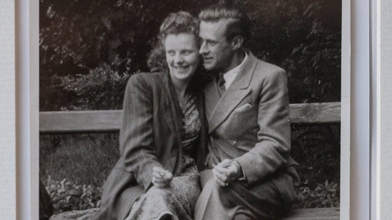 Das Verlobungsfoto zeigt Johanna und Joachim Teuscher im Jahr 1948.