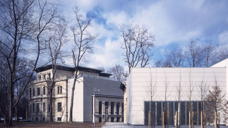 Die Herfurtsche Villa in Leipzig baute Kulka zur Galerie für zeitgenössische Kunst um und aus.