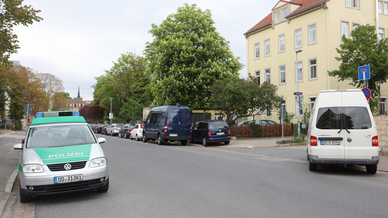 Der Verdächtige lebte in einem Nebengebäude dieses vierstöckigen Mietshauses an der Ecke Stetzscher Straße/Turnerweg.