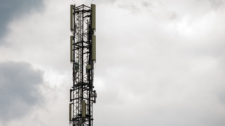 Telekom-Mast in der Sächsischen Schweiz: Neue Antennen für schnellen 5-G-Mobilfunk.
