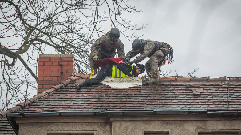 Die Polizei holte mit einem Sondereinsatzkommando die Besetzer im Januar aus den Häusern und von den Dächern des Putzi-Areals.