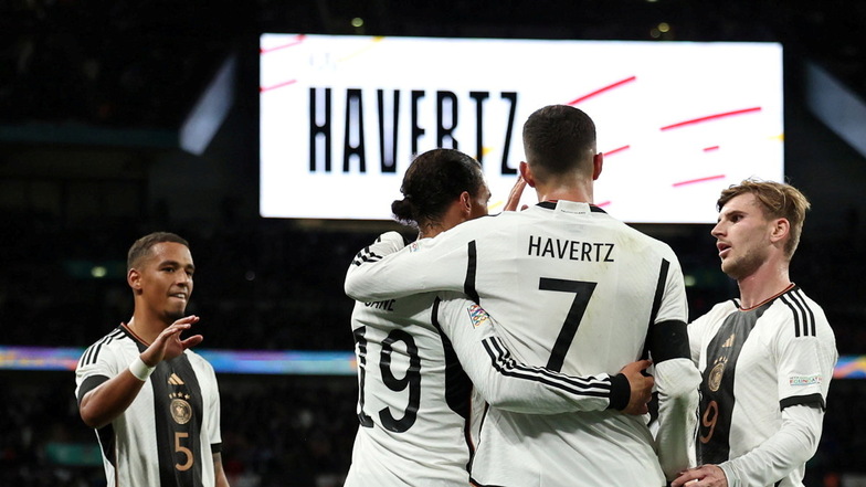Mit zwei Treffern war Kai Havertz (hier beim Jubel mit seinen Teamkollegen über das zwischenzeitliche 0:2) der beste deutsche Spieler im letzten Gruppenspiel des DFB-Teams in der Nations League.