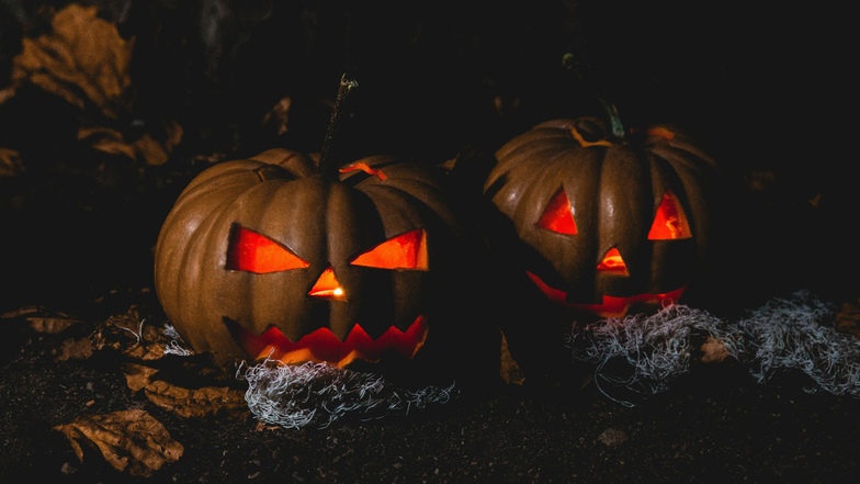 Geschnitzte Kürbisse sind zu Halloween nicht nur Deko, sondern haben einen ursprünglichen Sinn.