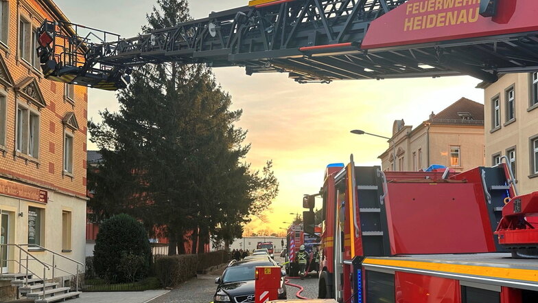 Das neue Jahr begann in Heidenau mit einem Brand, den ein Vierjähriger verursacht hat und der noch immer nachwirkt.