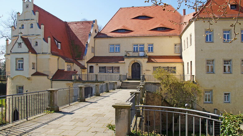 Jede dritten Sonntag im Monat organisiert der Verein von Ostern bis Ende Oktober auch Führungen durch das Schloss Schleinitz.