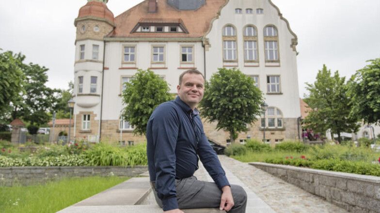 Der neue Bürgermeister von Großröhrsdorf Stefan Schneider.