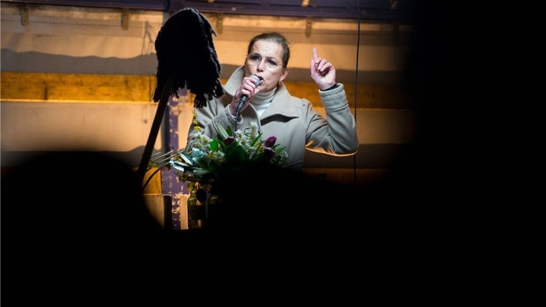 Pegida-Frontfrau Tatjana Festerling bei ihrem Auftritt.