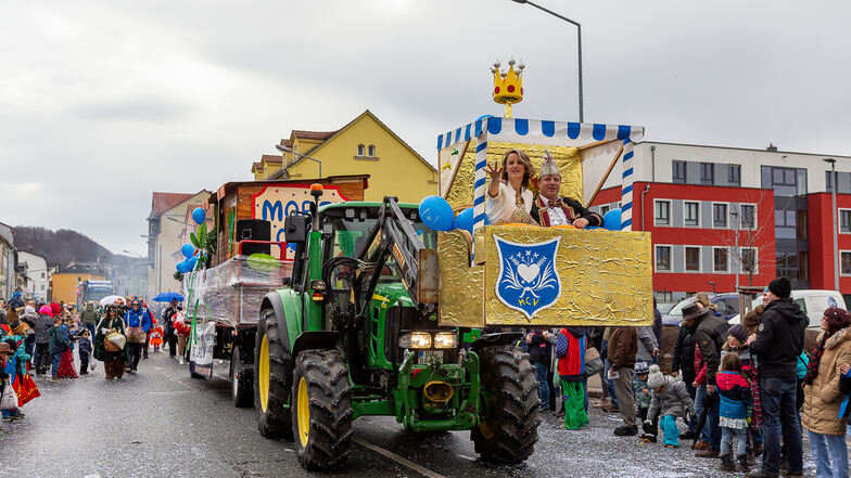 Die Freitaler Karnevalsparade fand in diesem Jahr am 4. Februar statt.