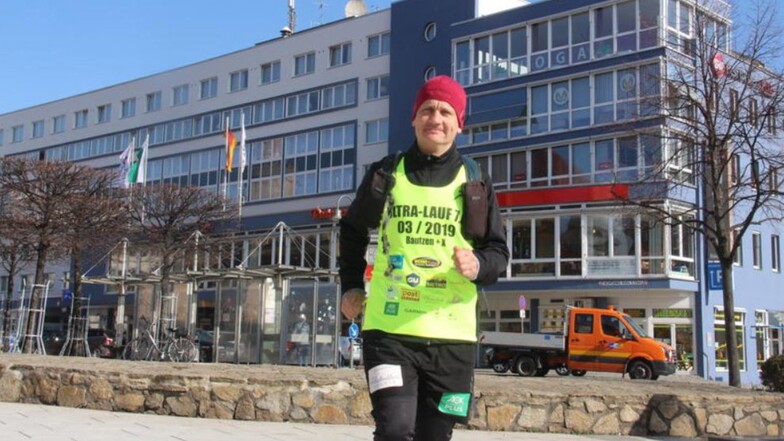 Am Freitag startet Hartmut Kohn am Best-Western Hotel mit 30 Mitstreitern zu einem Ultra-Marathon-Lauf.
