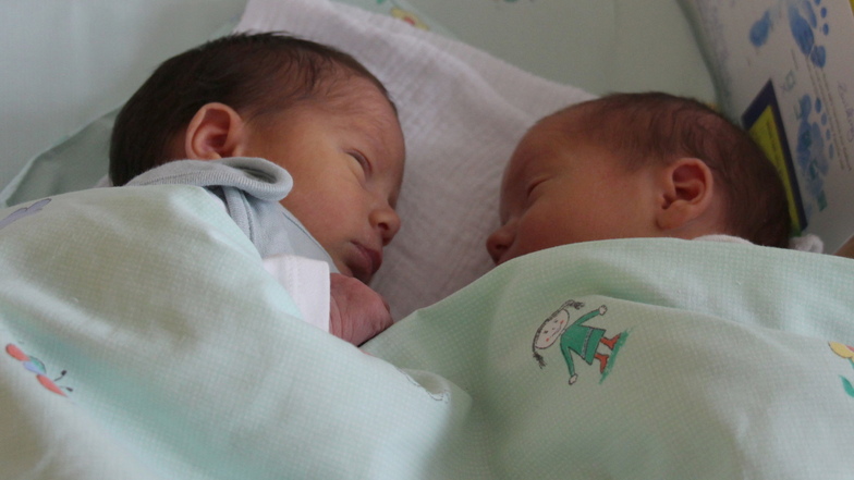 Klinikum Pirna: Baby-Jubiläum im Doppelpack