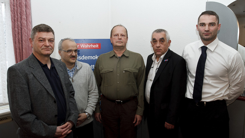 Der Görlitzer AfD-Vorstand bei der Gründungsversammlung am 2. November 2013: Detlef Lothar Renner, Jörg Domsgen, Frank Großmann, Hans-Gerd Hübner und Sebastian Wippel (v.l.).