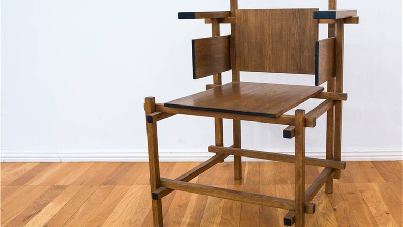 Ein Stuhl von Gerrit Rietveld.
