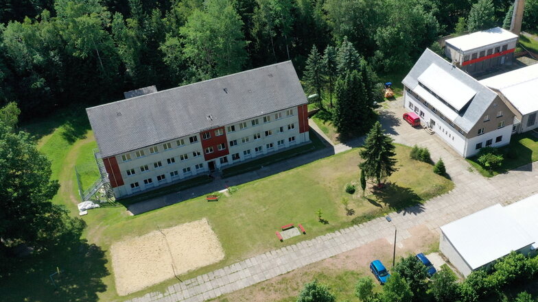 Das Asylbewerberheim in Schmiedeberg ist eine von zwei zentralen Gemeinschaftsunterkünften für Asylbewerber.