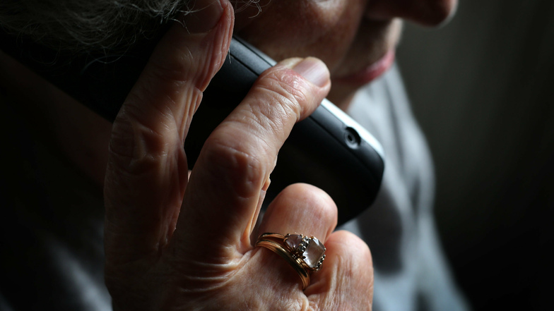 Immer öfter werden Senioren Opfer von Telefon- und Trickbetrügern.