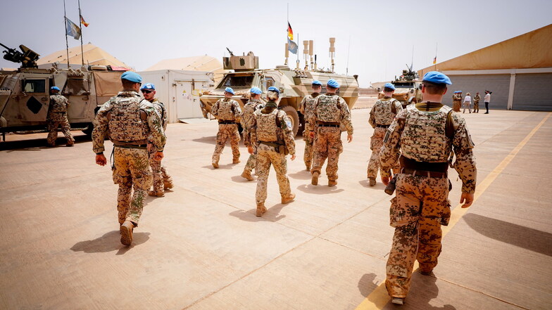 Mali-Einsatz der Bundeswehr wird vorerst ausgesetzt