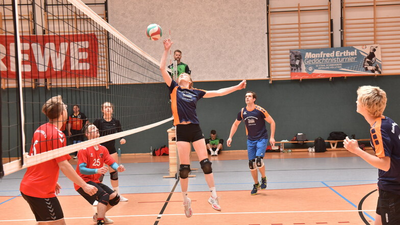 Schmiedebergs besonderes Volleyballturnier