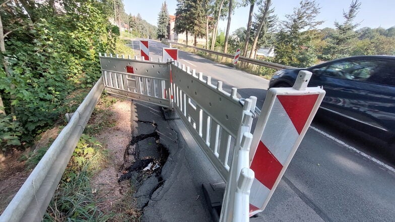 Hier ist es für Fußgänger in Neugreußnig jetzt richtig gefährlich