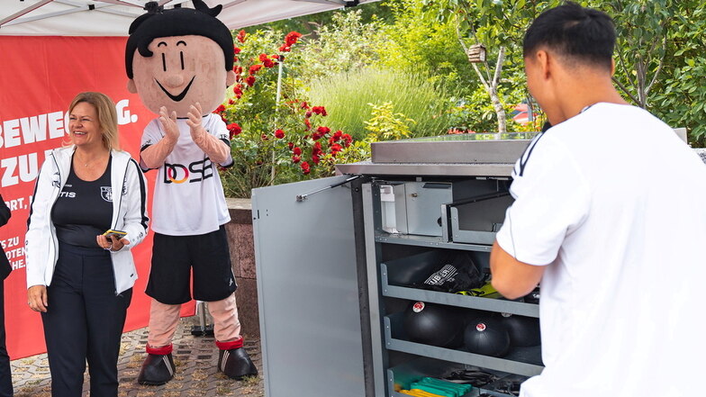 Sportbund schenkt Riesa eine "Sportbox"