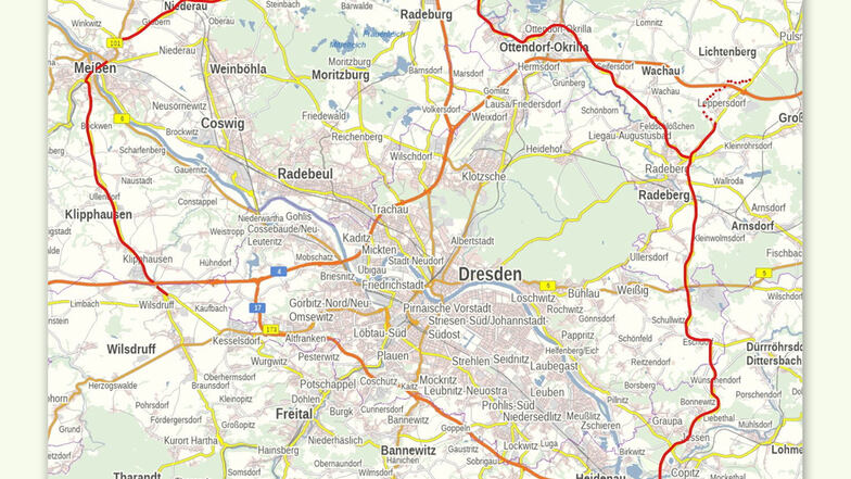 Rot eingezeichnet: Die 65 Kilometer lange S177 von Pirna nach Wilsdruff. Nördlich von Radeberg zweigt das neue Stück zur A4 ab. Diese Straße heißt, wenn sie komplett fertig ist: S95n