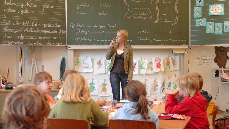Insgesamt 299 neue Lehrerinnen und Lehrer wurden an Sachsens Grundschulen eingestellt.