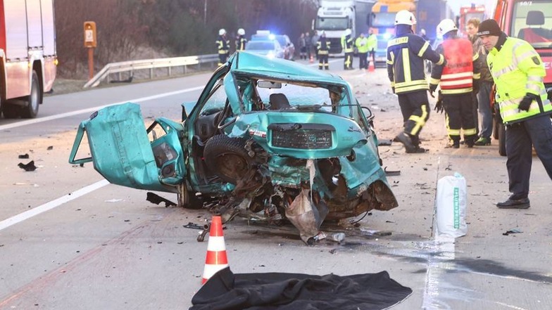 Der Fahrer eines Citroën Saxo war zwischen dem Autobahndreieck Nossen und der Anschlussstelle Wilsdruff unterwegs.
