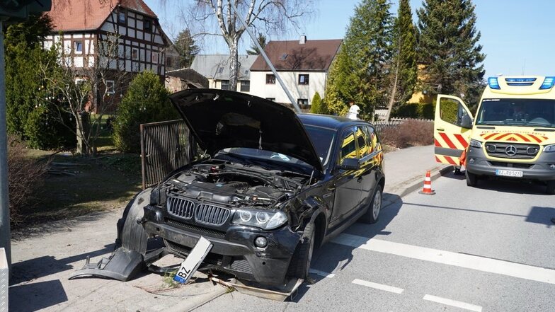 In Rodewitz/Spree ereignete sich am Mittwochmittag ein Unfall, bei dem Alkohol im Spiel war.