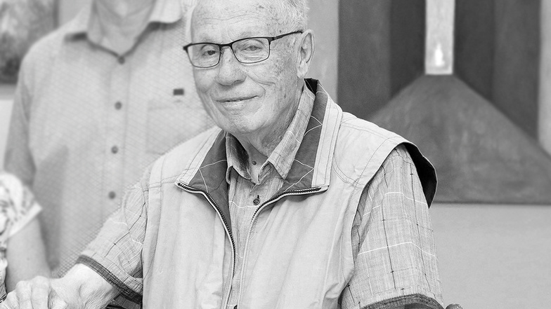 Der langjährige Riesaer Kaffeeklatsch-Moderator Lothar Gläsel ist im Alter von 87 Jahren gestorben.