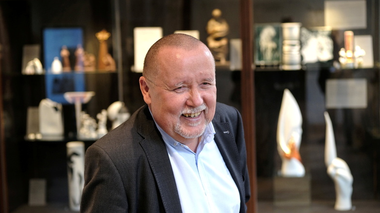 Fast fünf Jahrzehnte war Jörg Danielczyk in der Porzellan-Manufaktur tätig. Zu seinem 70. Geburtstag ehrt ihn das Museum der Meissen Porzellan-Stiftung mit einer Sonderschau.