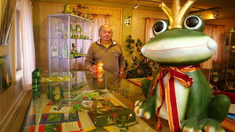 "Sei kein Frosch" heißt die Ausstellung, die sich um die Sammelleidenschaft von Mathias Hennig dreht. Die Sonderschau mit Kuriositäten ist im Großröhrsdorfer Heimatmuseum zu besichtigen.