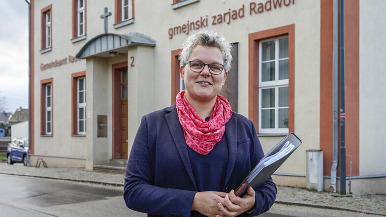 Im ersten Wahlgang wählten die Radiborer Madeleine Rentsch zu ihrem Gemeindeoberhaupt. Sie tritt die Nachfolge von Vinzenz Baberschke an.