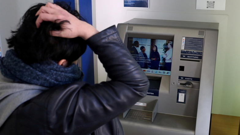 Kamenz: Streikender Geldautomat sorgt für Frust