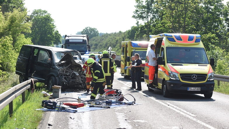 Auf der B 169 bei Zschaitz hat sich im Juni 2021 einer der schwersten Unfälle in der Region Döbeln ereignet. Bei diesem wurden mehrere Personen verletzt, davon eine lebensgefährlich.