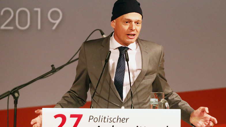 Mike Mohring, Fraktionschef und Landesvorsitzende der CDU in Thüringen, ist an Krebs erkrankt. In Apolda sprach er beim politischen Aschermittwoch seiner Partei.