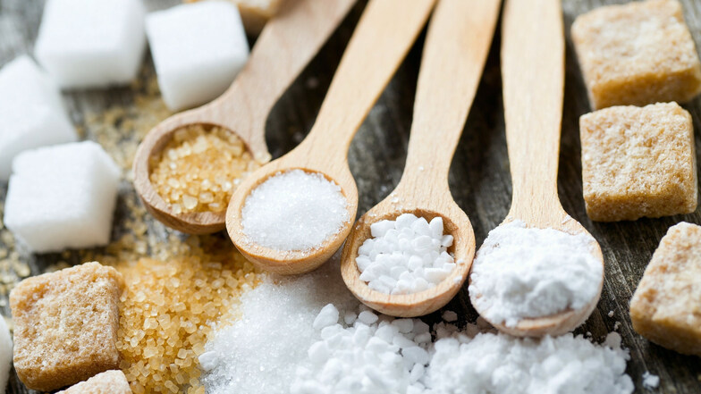 "Ohne Zucker" bedeutet nicht "gesund". Die Alternativen zu Rohr- oder Rübenzucker sollten sparsam verwendet werden.
