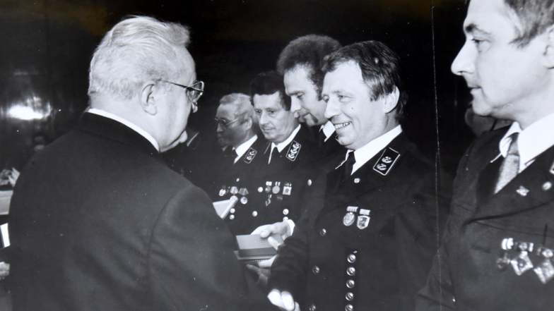 1985 wurde Horst Reisner mit dem Orden "Banner der Arbeit" ausgezeichnet.