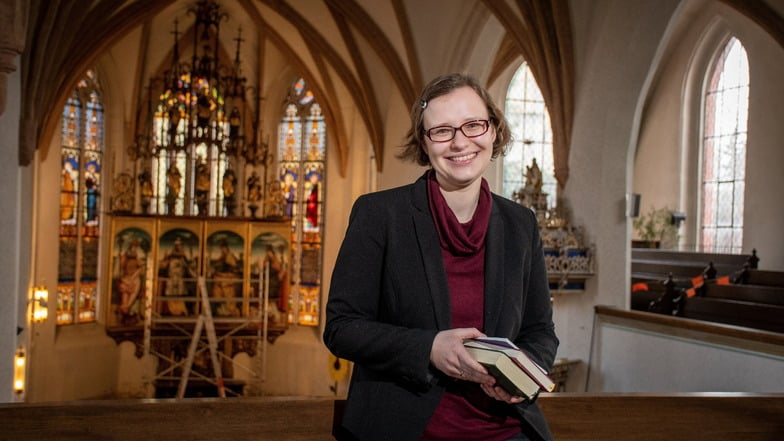 Anne-Marie Beuchel hatte vor drei Jahren ihre Stelle als Pfarrerin in Döbeln angetreten. Derzeit ist sie mit Unterstützung allein für die große Gemeinde zuständig.